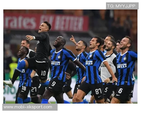 劳塔罗展望意甲争冠决战齐沃早餐时亲密互动国米全队